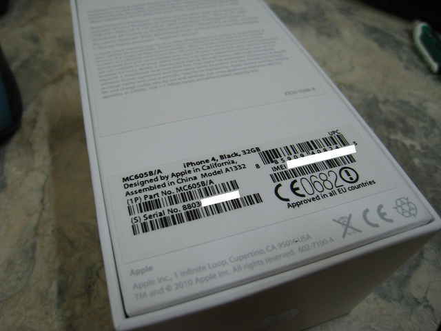 iPhone 4 box with serial number