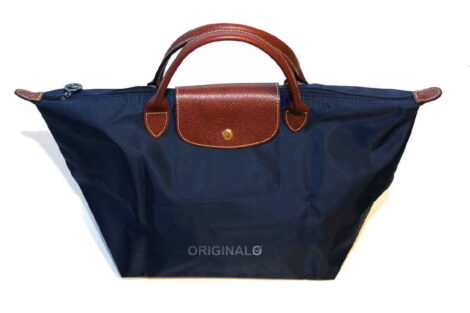 Original Le Pliage von Longchamp erkennen.